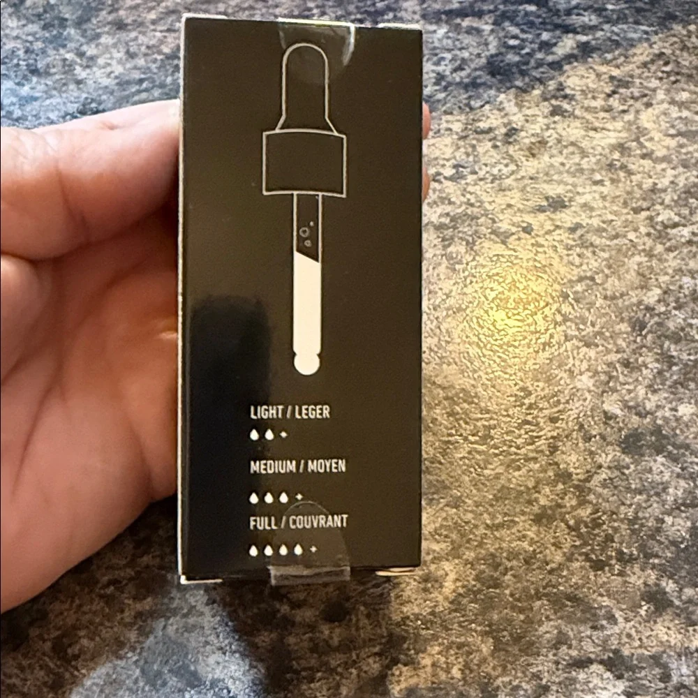 NYX Total Control Drop Foundation Buff